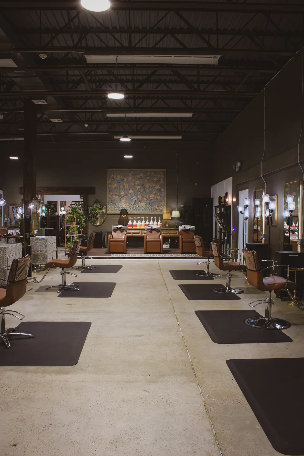 salon main page photo.jpg